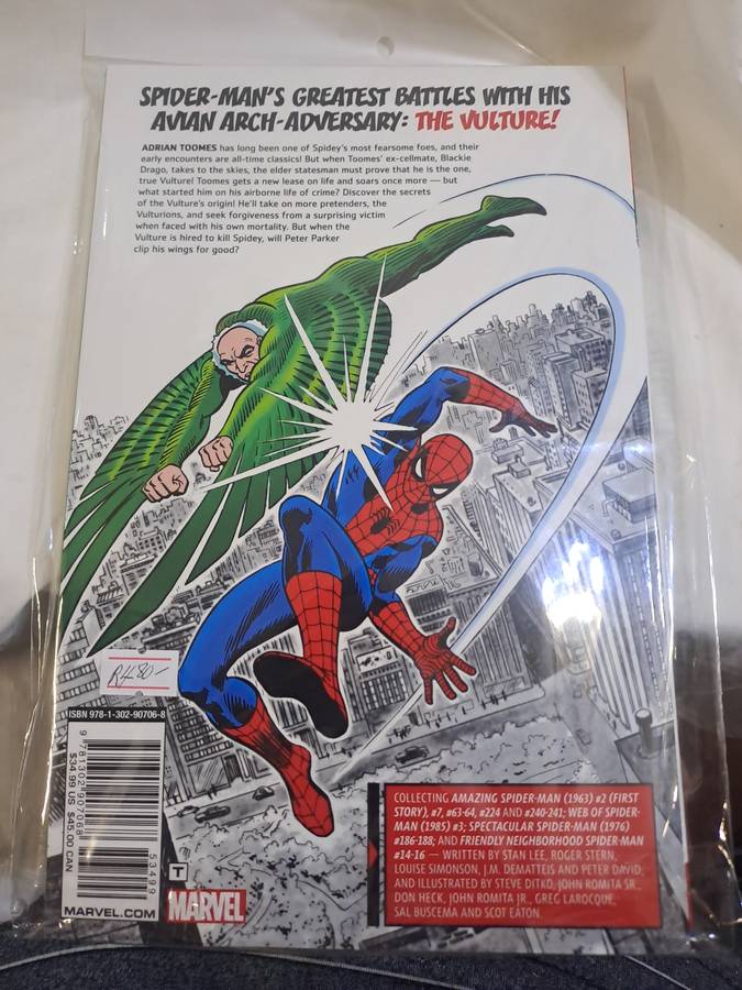 The Amazing Spider-man vs The Vulture [ISBN 9781392907068] (Marvel)