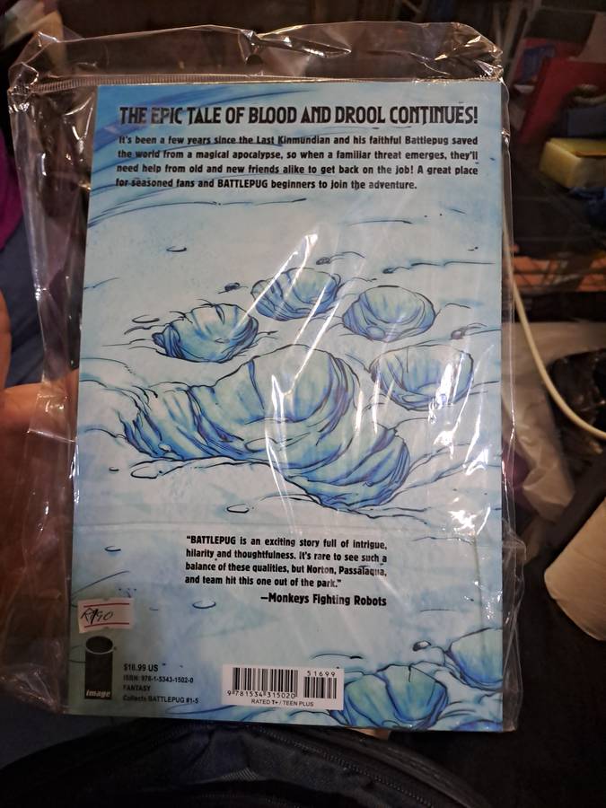 Battle Pug Vol. War On Christmas [ISBN 9781534315020] (Image)