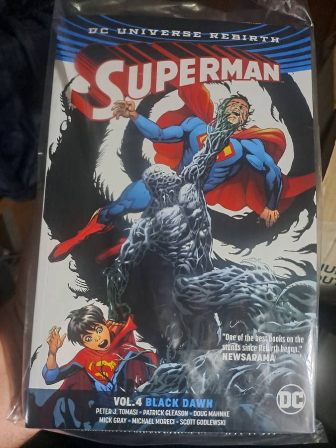 DC Universe Rebirth Superman Vol.4 Black  Dawn[ ISBN 9781401274689] (DC)