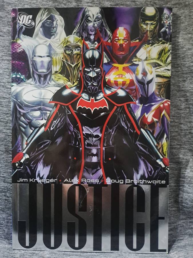 Justice Set of The Books (DC Comics)