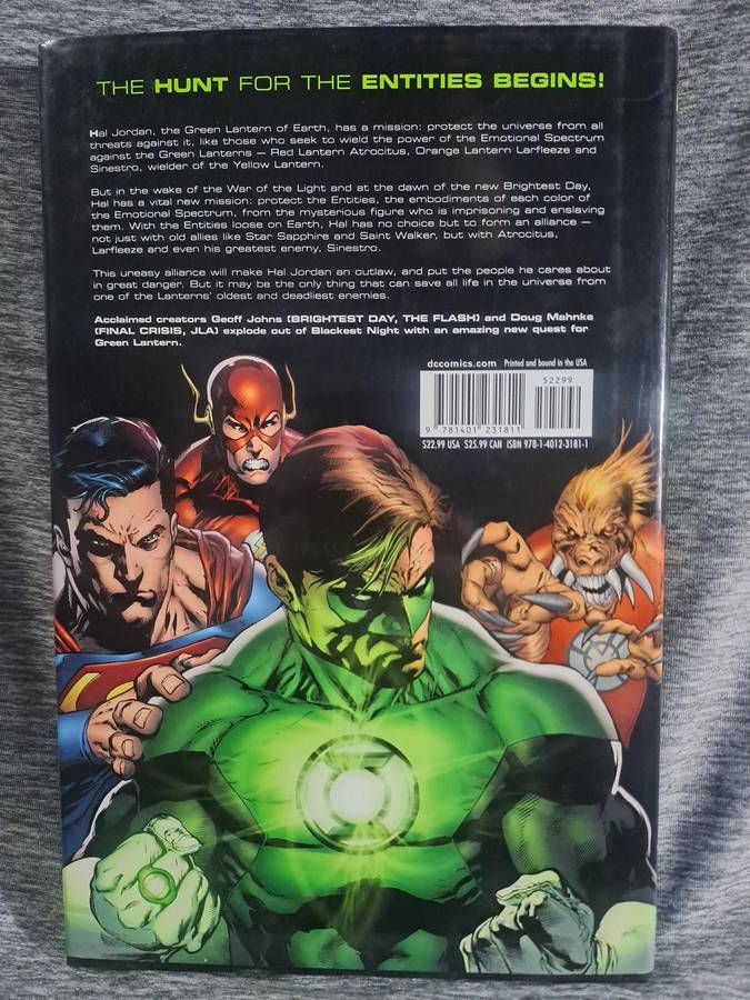 Brightest Day Green Lantern [ISBN 9781401231811](DC Comics)