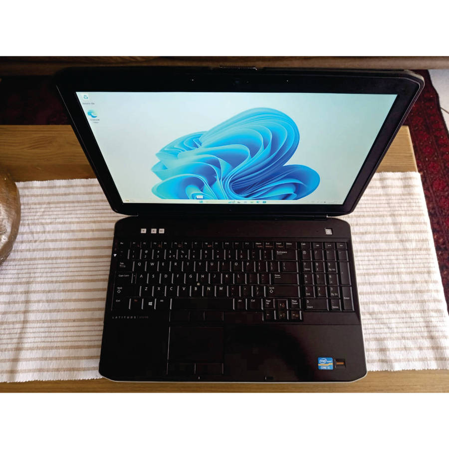 Dell Latitude E5530 15.6" Intel Core i5-3340M 12GB RAM 240GB SSD WI-FI WIN 11 PRO
