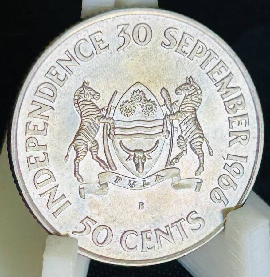 Botswana 50c  (80%) SILVER 30 September 1966 Independance coin Low mintage