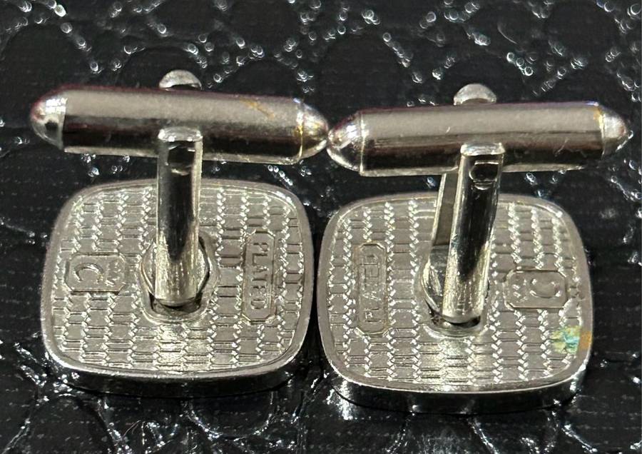 South African Defense Force ( SADF) Silver Plates Machete Buttons