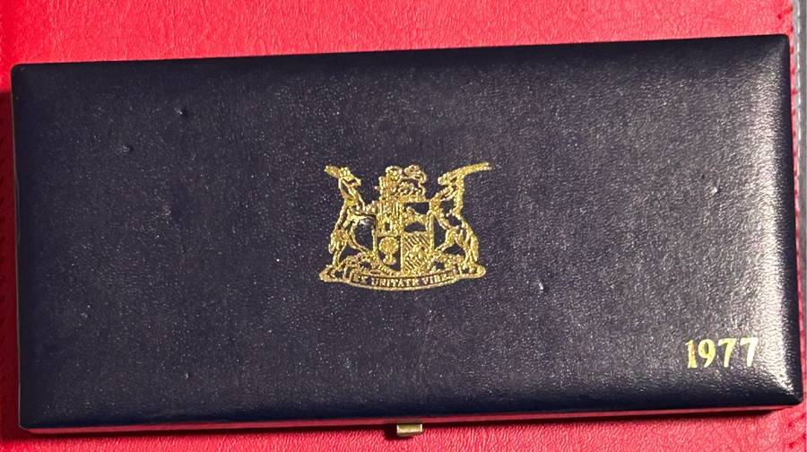 1977 SA Proof SetSILVER R1 in Original SA Mint box Mintage 7000