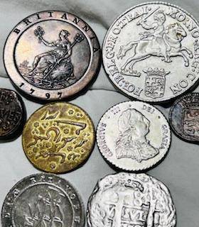 VAN RIEBEECK REPLICE COLLECTABLE TOKENS INCLUDE ALL THE SCARES COLLECTOR PIECES (BID PER TOKEN)