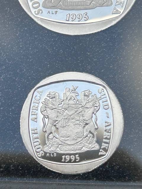 1995 SPECIAL PROOF SET IN ORIGINAL CASE ULTRA CAMEO COIN SET (SEE OTHER 1995 SETS) SEE IMAGES