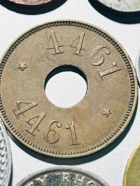 EXCEPTIONAL MIXED TOKEN LOT WITH HIGHLY COLLECTABLE TOKENS (9) TOKENS