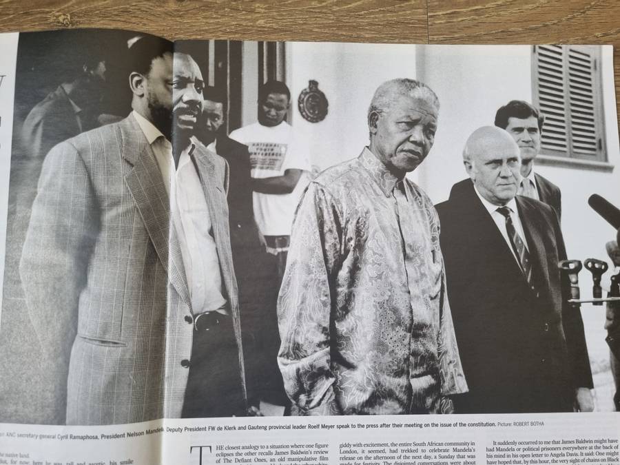 NELSON MANDELA  - A LIFE REMEMBERED