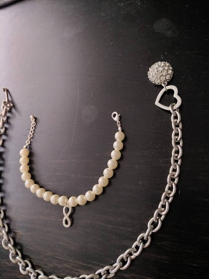 Guess Choker and Bracelet