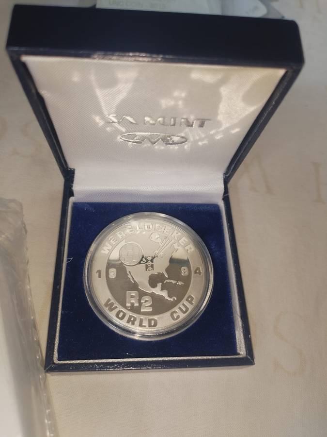 Collectors SA Mint Proof R2 1994 World Cup Coin