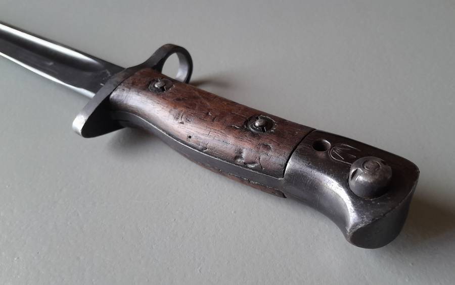 S.A. Police Issue WW2 1907 Pattern Wilkinson Sword Bayonet With Rare Brown Leather Scabbard.