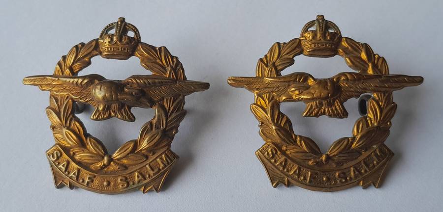 WW2 SA Airforce Badge Set.  Cap and Collars (Facing).