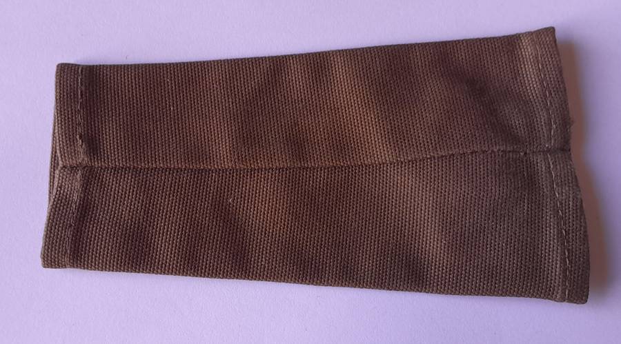 SADF 2nd Lieutenant "Bush Pips" Slip-on Shoulder Rank.