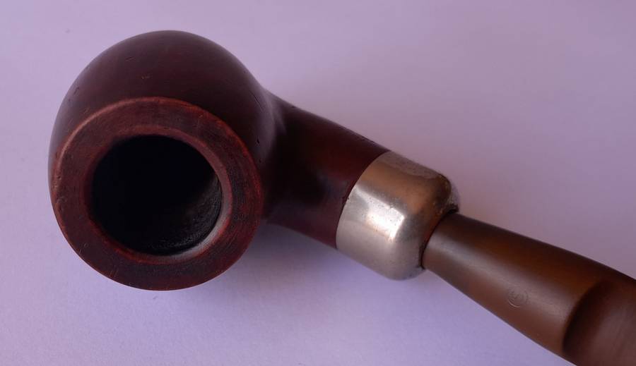 Vintage Savinelli Italy 1616 Dry System Estate Pipe.