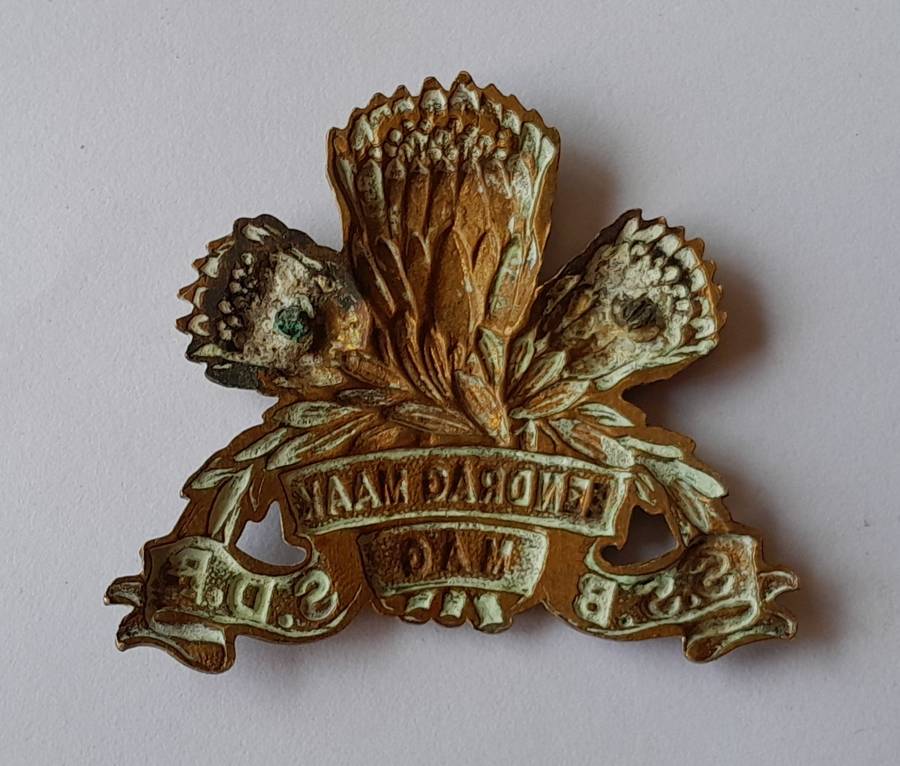 SA Army Special Service Battalion Cap Badge.  No Lugs.