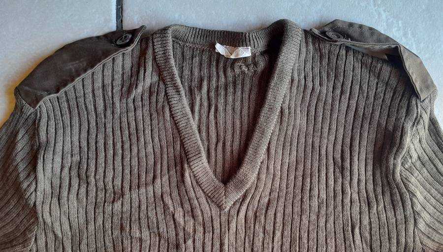 1985 SADF Border War Nutria Pullover With Elbow Pads.  WOLNIT.  Size:  Medium.