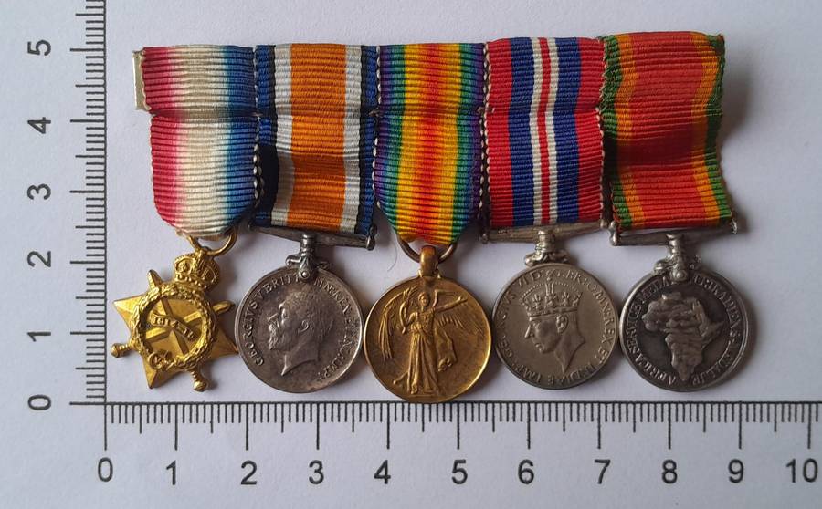 WW1 - WW2 Miniature Medal Group.  5 x Medals.