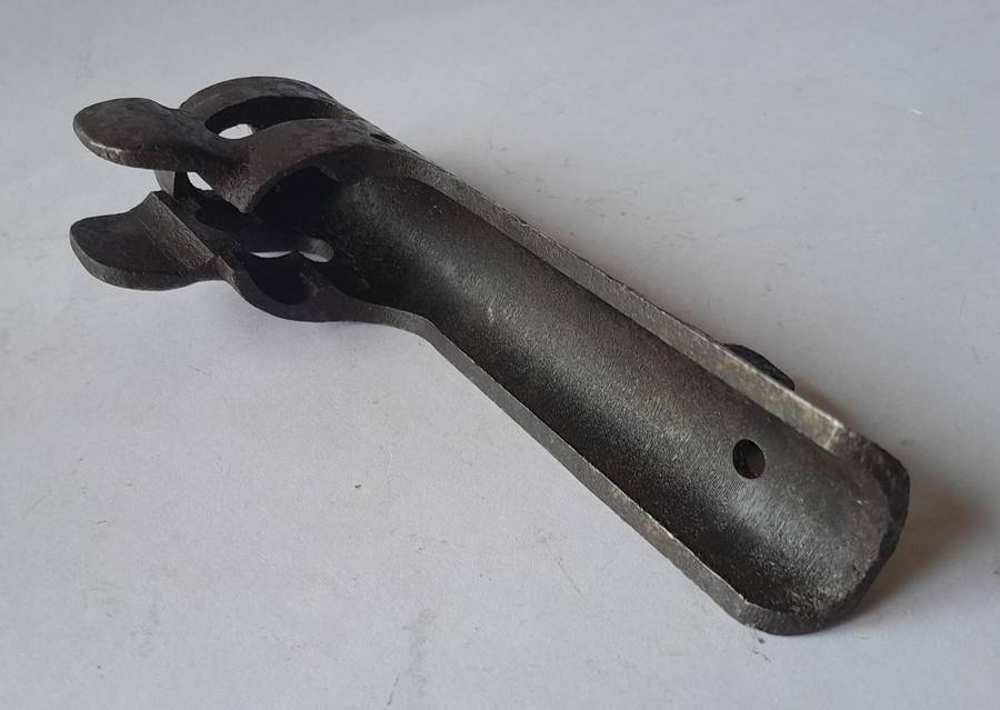 Original Lee Enfield Rifle Nose Cap.