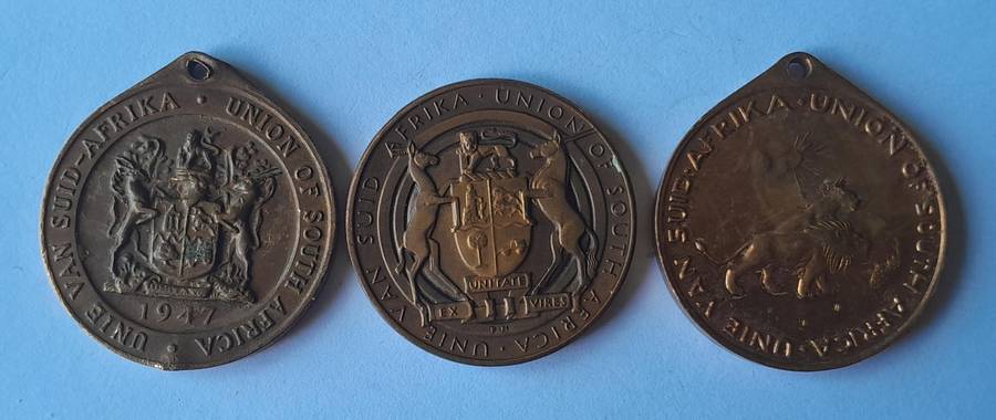 Set of 3 SA Royal Visit (1947), Jubilee (1935) & Coronation (1937) Medallions.