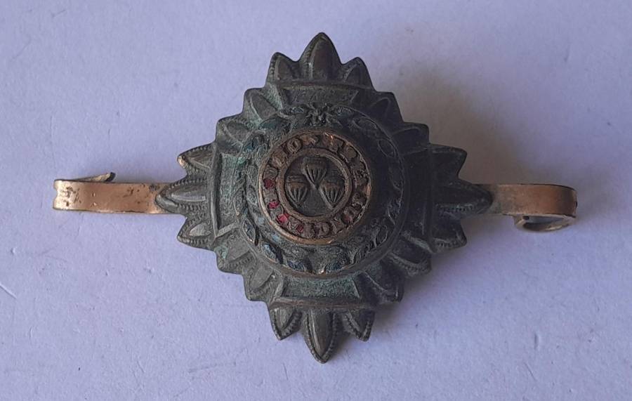 WW2 British Officer Rank Pip Sweetheart Badge.
