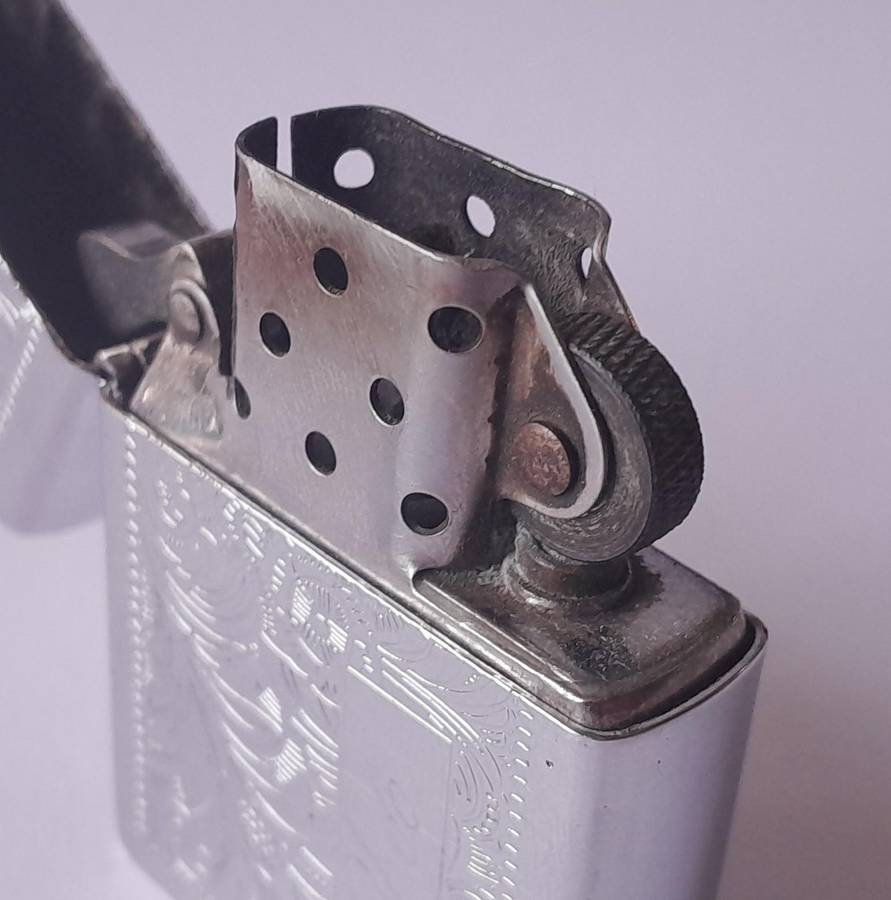 Vintage Zippo Lighter With Engraved Case.