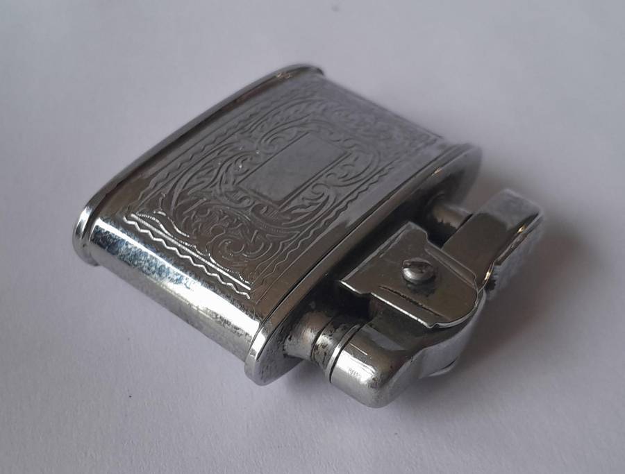 Rare 1950's/60's "Mosda 500" Automatic Petrol Lighter.  Made In England.