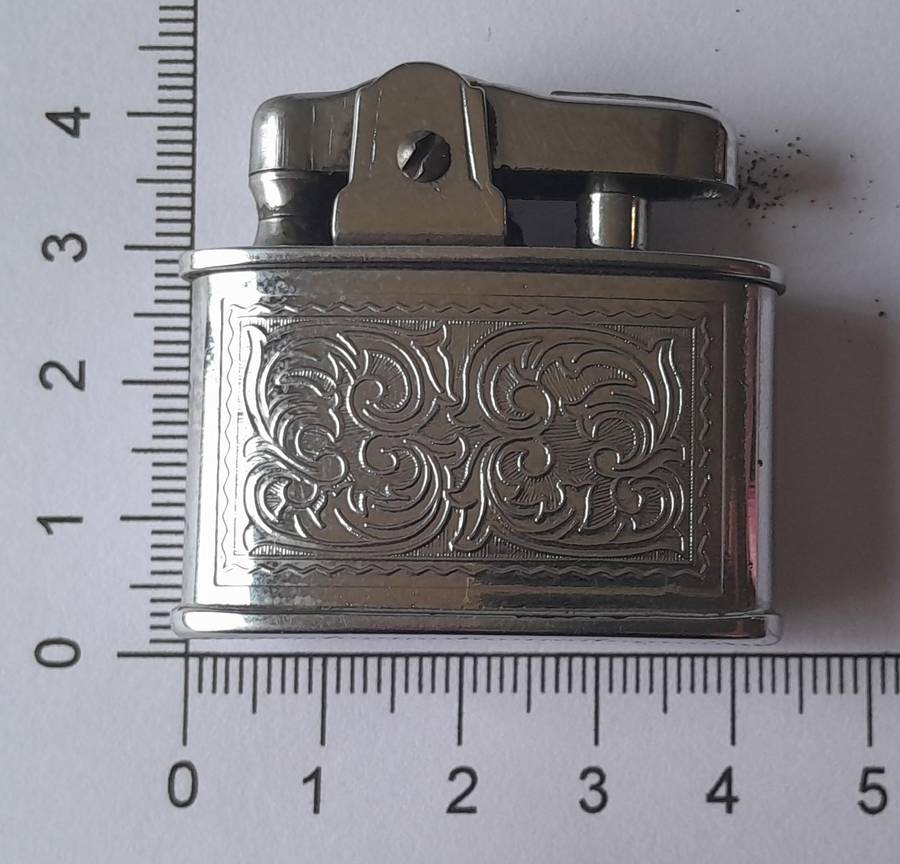 Rare 1950's/60's "Mosda 500" Automatic Petrol Lighter.  Made In England.