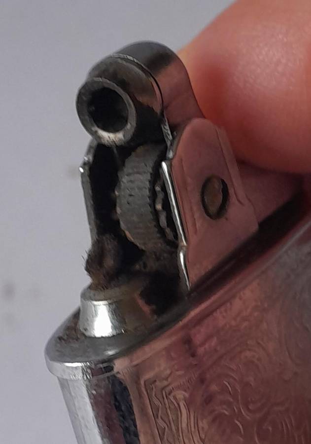 Rare 1950's/60's "Mosda 500" Automatic Petrol Lighter.  Made In England.