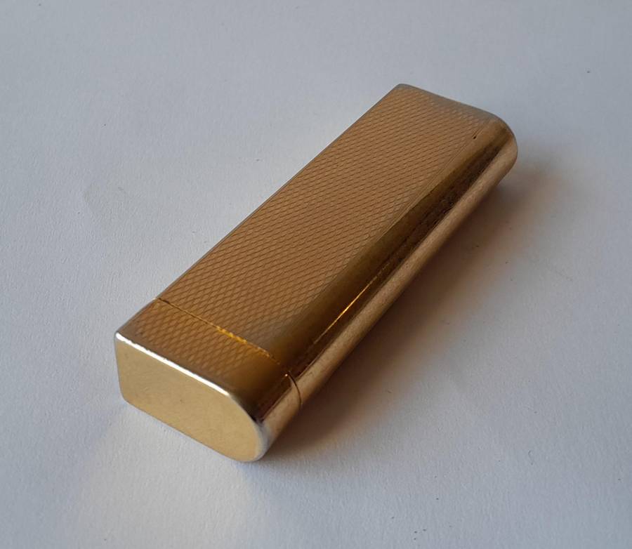 Vintage "Penguin" Goldtone Butane Gas Lighter.