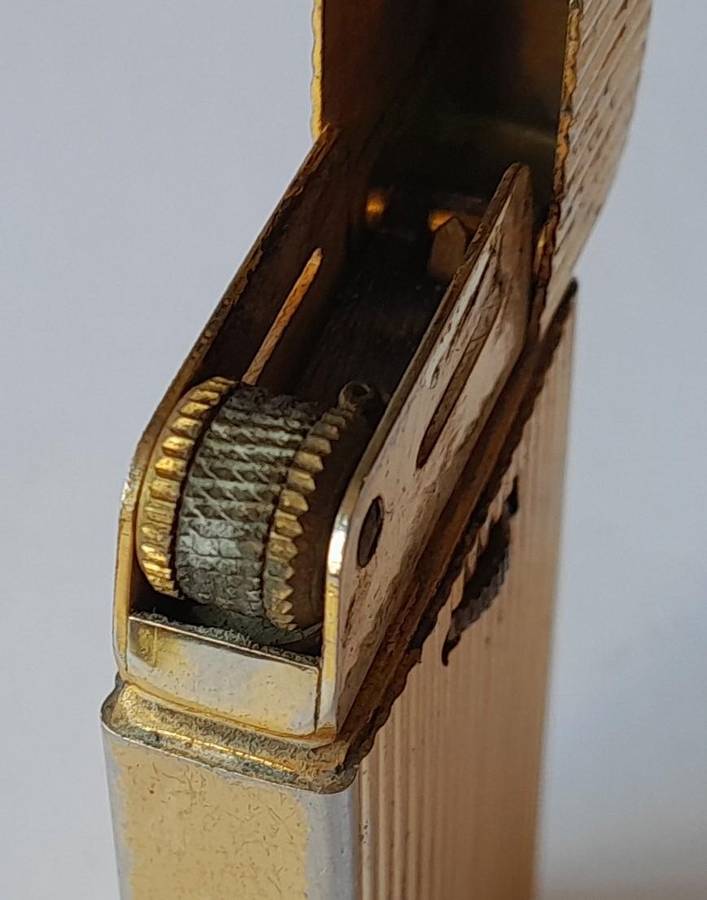 Vintage "Custom" Goldtone Butane Gas Lighter. GAZ-8, Ohsawa.
