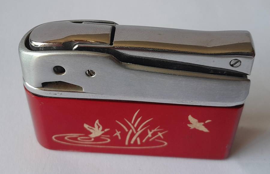 1960's/70's Chinese "Sunflower" Lighter.