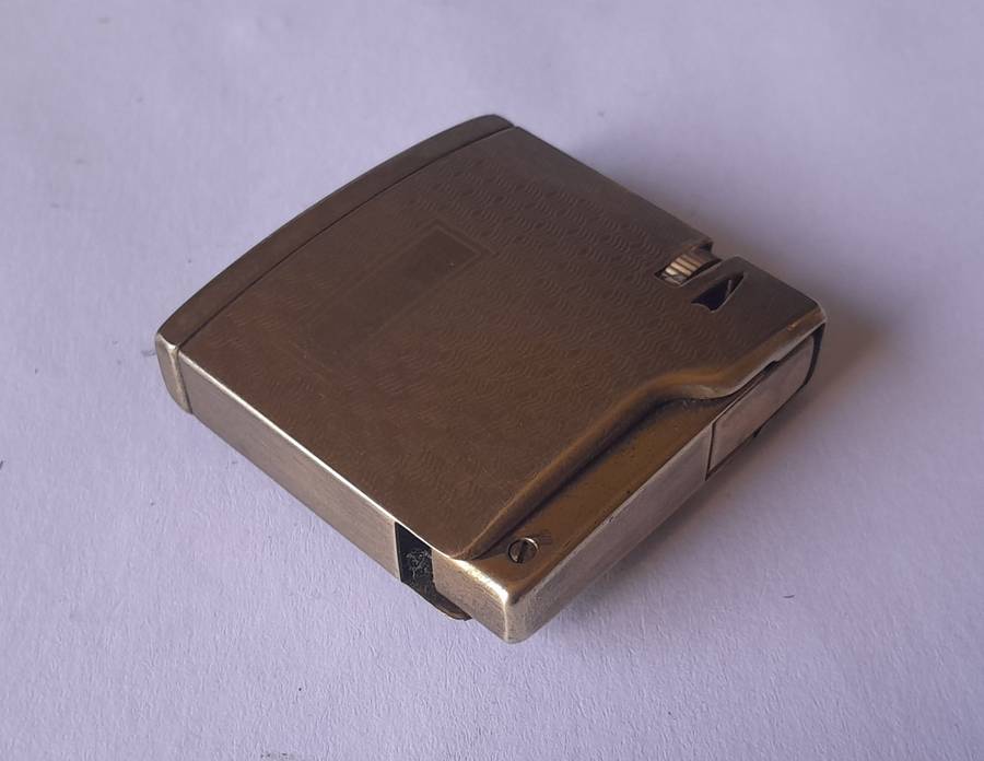 Vintage Japanese "Polka" Goldtone Butane Gas Lighter.