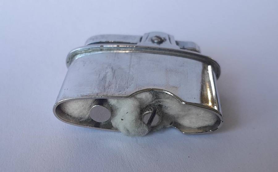 Rare 1950's/60's "Mosda 500" Automatic Petrol Lighter.  Made In England.