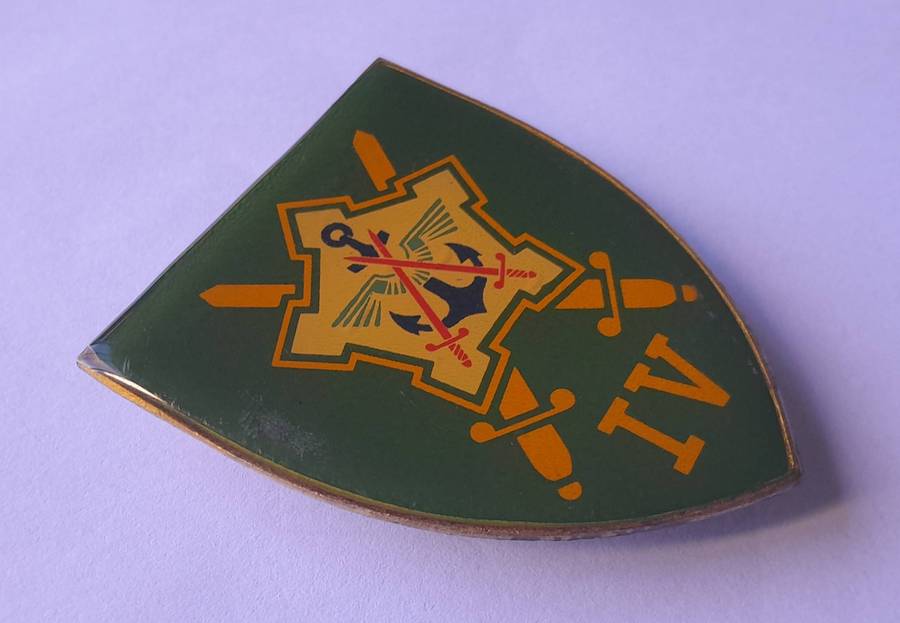 SADF Chief of Staff Logistics Shoulder Flash.  All Pins Intact.