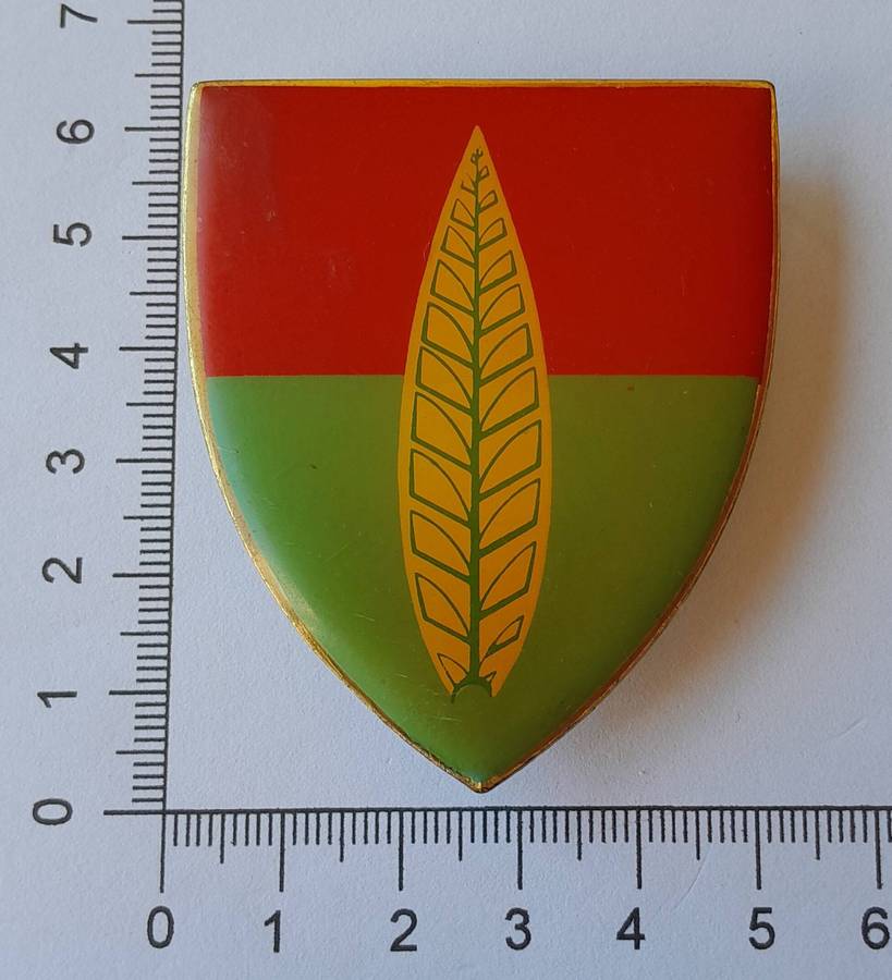 SADF 10 Artillery Air Defence Shoulder Flash.  All Pins Intact.