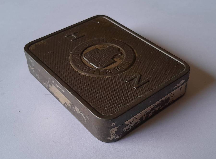 Rare WW2 German Wehrmacht Tropical Cigarette Tin.