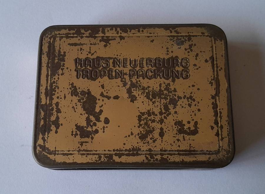 Rare WW2 German Wehrmacht Tropical Cigarette Tin.