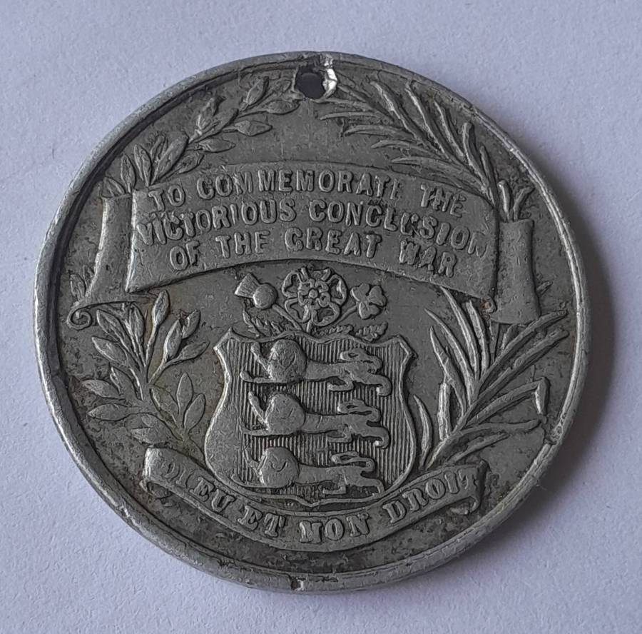 WW1 "To Commemorate the Victorious Conclusion of the Great War" Medal.