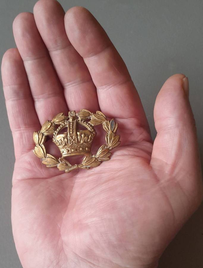 WW2 British Army Warrant Officer's Large Sleeve Badge.  Lugs Intact.