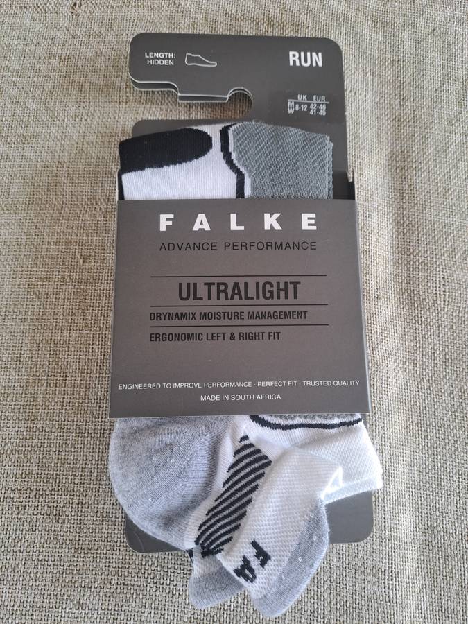 Falke socks, size 8-12, 4 pairs