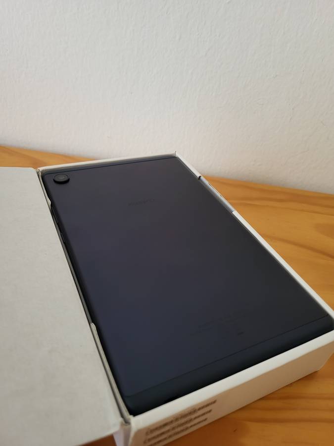 MEGA BUNDLE | MINT Huawei Matepad T8 Tablet WiFi + LTE | Boxed | Original Accessories
