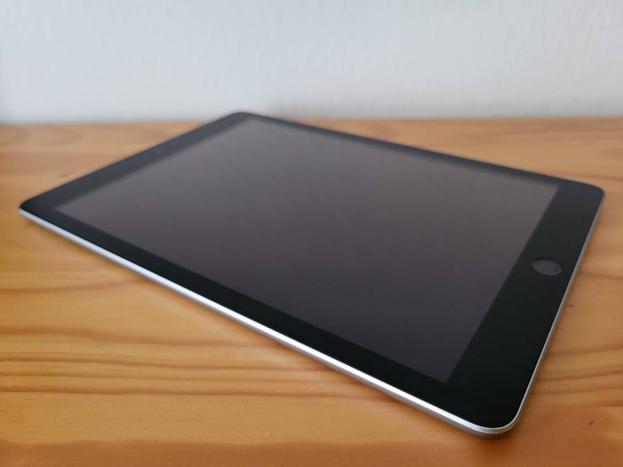 EXCELLENT iPad 6th Gen 2018 | WiFi | Space Grey