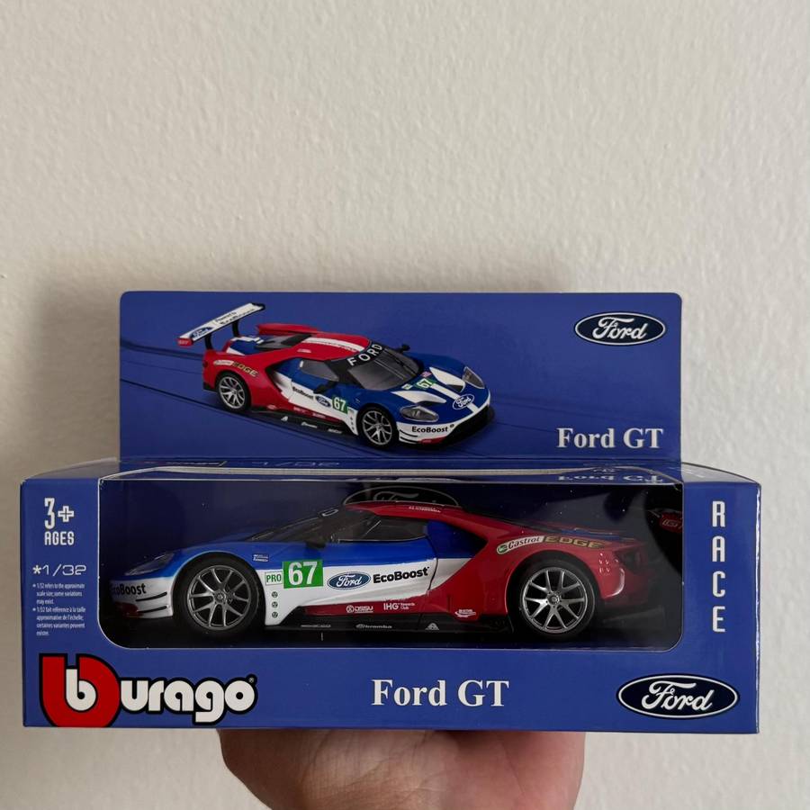 NEW COLLECTOR ITEM | Bburago Ford GT Race | 1:32 Model Car