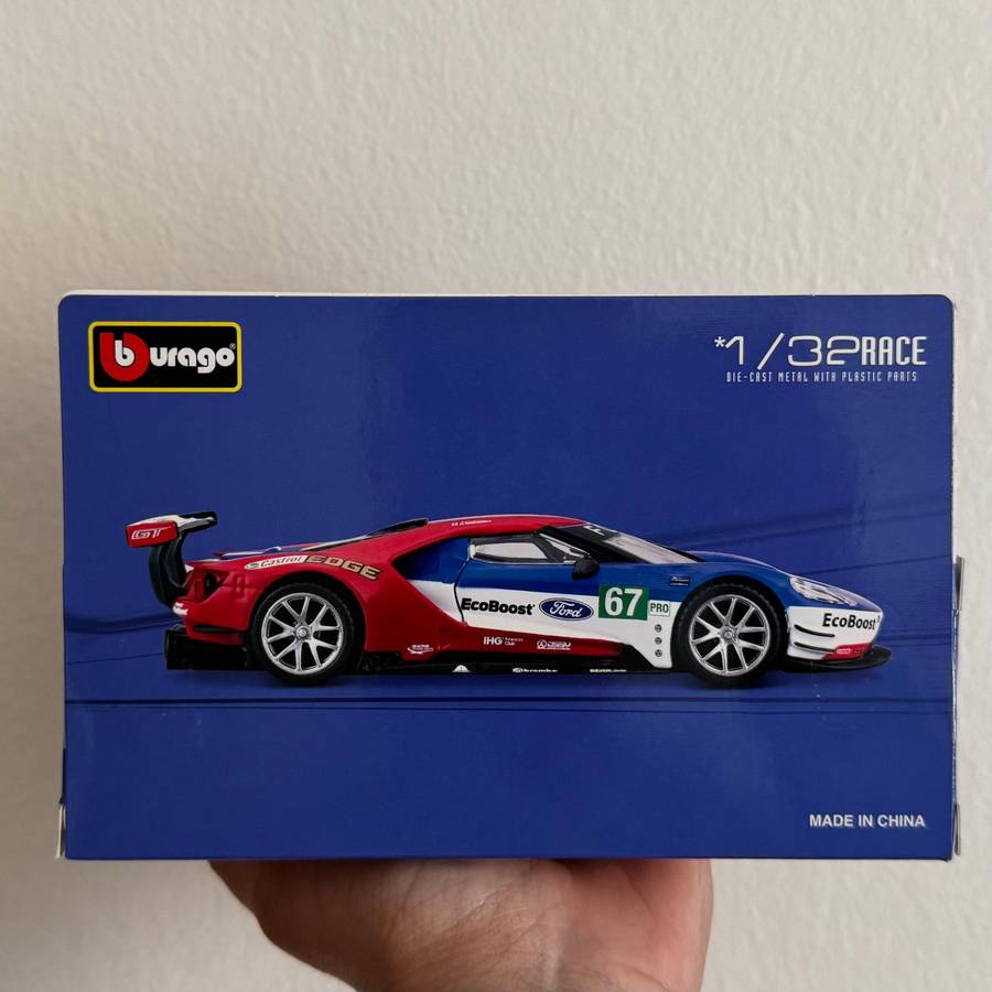 NEW COLLECTOR ITEM | Bburago Ford GT Race | 1:32 Model Car
