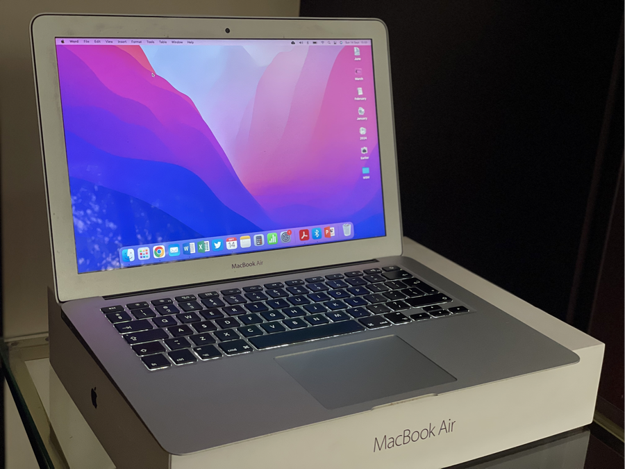 MacBook Air 2017 (13 Inch, 2017)