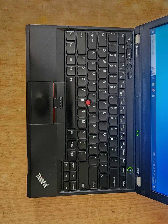 LENOVO THINKPAD X230 ULTRABOOK i5 LAPTOP FOR SALE !!!!