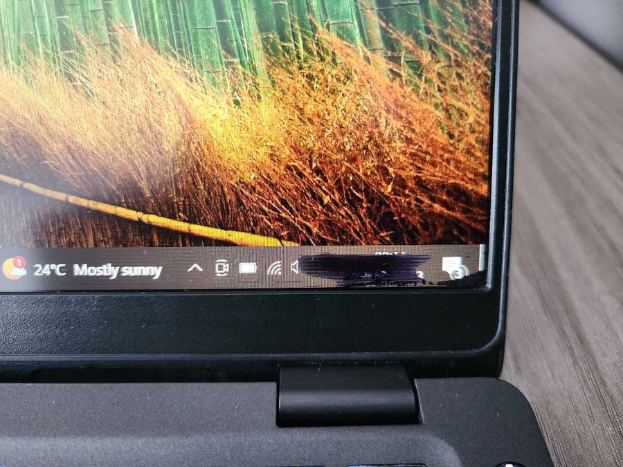 DELL LATITUDE 5300 I5 8TH GEN ULTRABOOK LAPTOP PLEASE READ AD !!!!