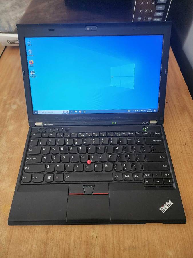 LENOVO THINKPAD X230 ULTRABOOK i5 LAPTOP FOR SALE !!!!