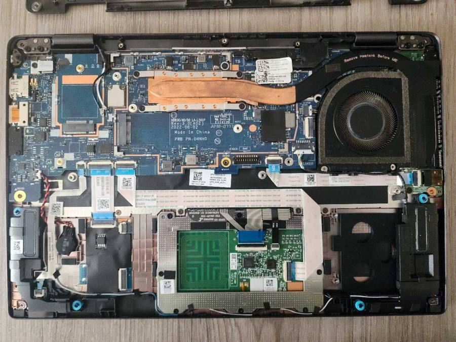 DELL LATITUDE 7330 12TH GEN LAPTOP FOR SPARES PLEASE READ AD !!!